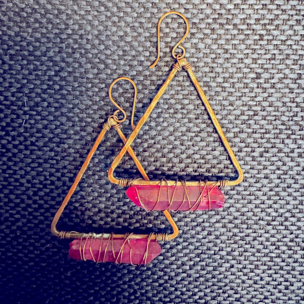 Stunning copper and pink amethyst earrings 🩷